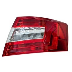 Skoda Stop Octavia 13-16 Sağ (Ledsiz) 5E5945112